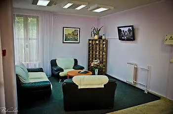 Novyy Sochi Raduzhny Hotel 2*, Novyy Sochi רוסיה