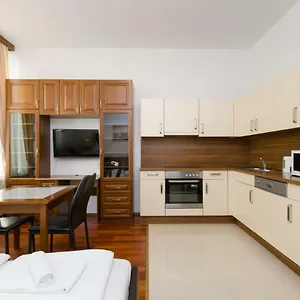 https://anyna-apartments-1200.vienna-besthotels.com